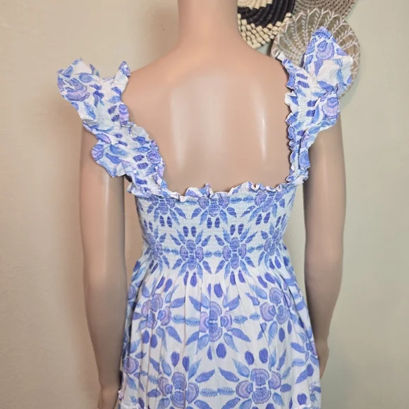 Hill House Home The Ellie Nap Dress Blue White Floral Smocked Midi Dress Medium - Picture 7 of 16